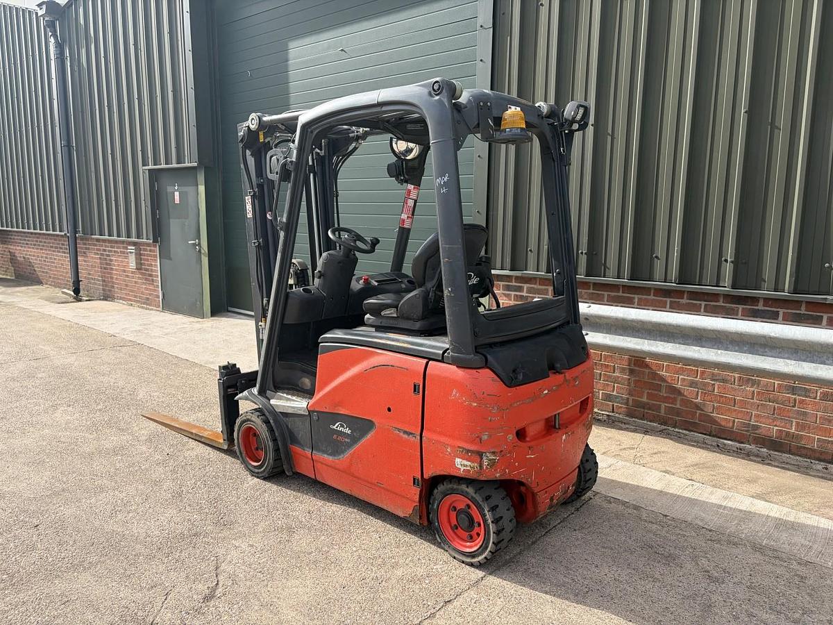 Used 2015 LINDE E 20 PH-02