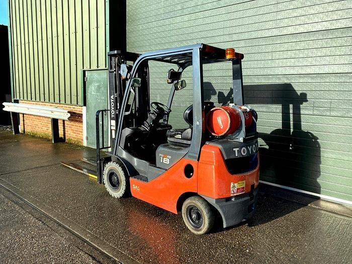 Used 2018 TOYOTA 8FGF18