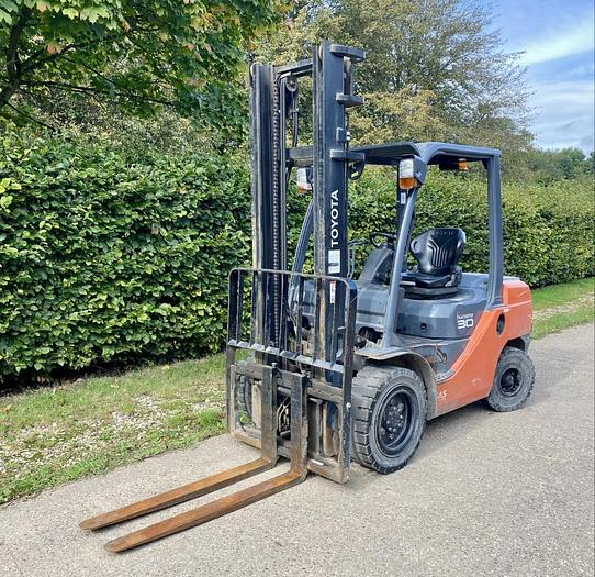 Used 2019 TOYOTA 8FDF30