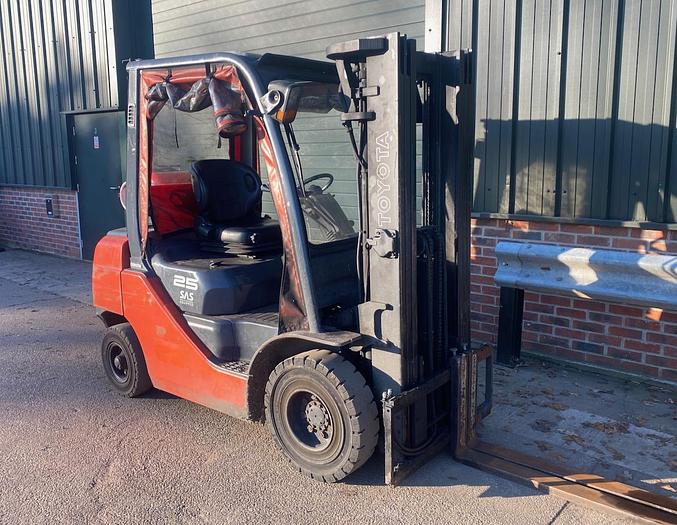 Used 2008 TOYOTA 8FG25