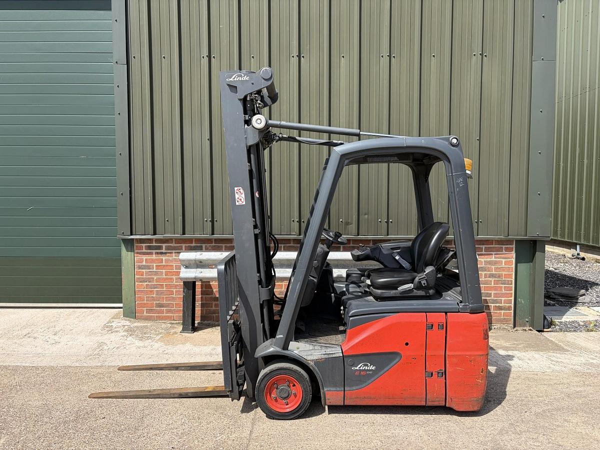 Used 2016  E16C-02
