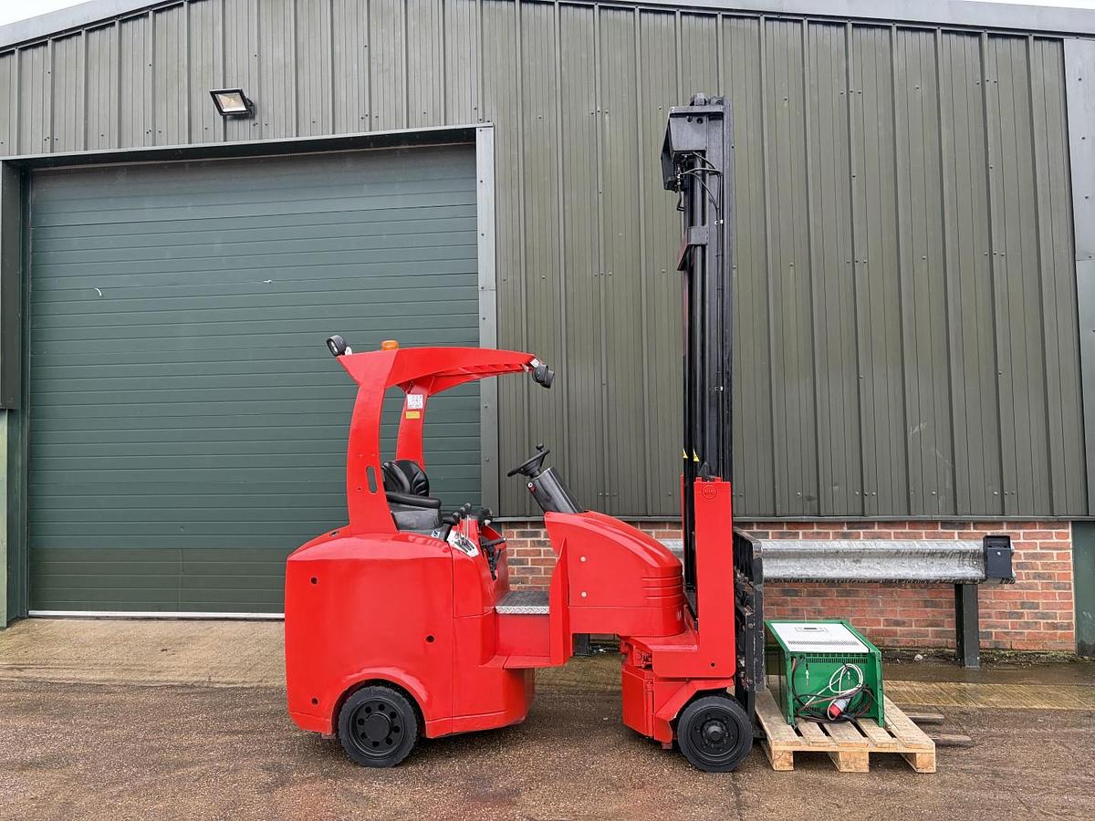 Used 2018 NARROW AISLE FLEXI AC 1200