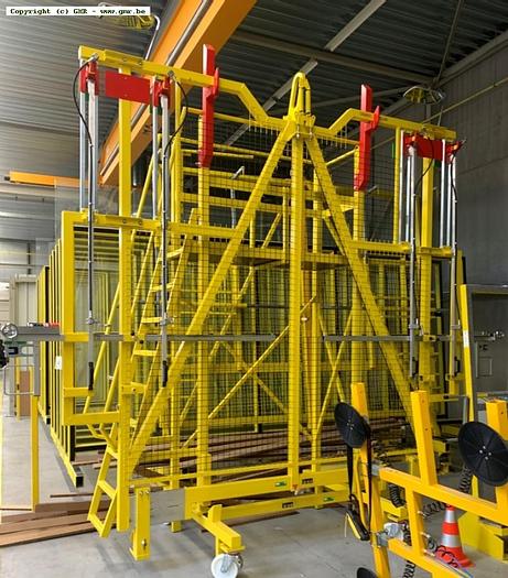2020 GMI Glass Pack Lifter
