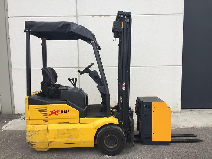 Usato 2004 OM XE 12-3