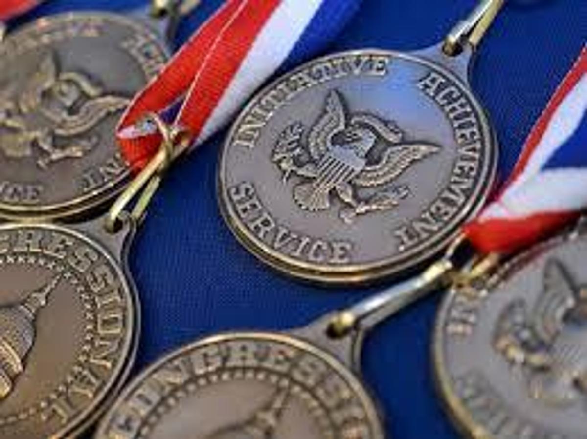 Used CMC 230 Ton Hydraulic Coining Press Hobbing Gold Silver Stamping 