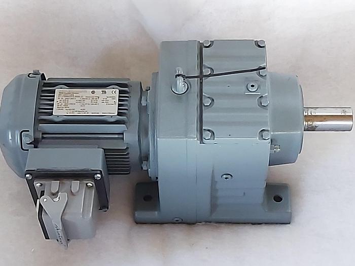 Stirnrad Getriebemotor, R67 DRS71M4, 1380/13rpm SEW Eurodrive,  neu