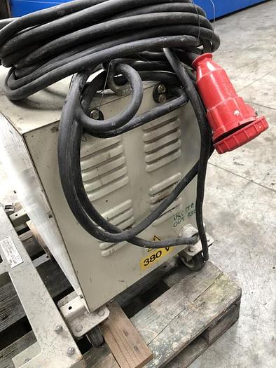 Usato TRASFORMATORE 220-380 V