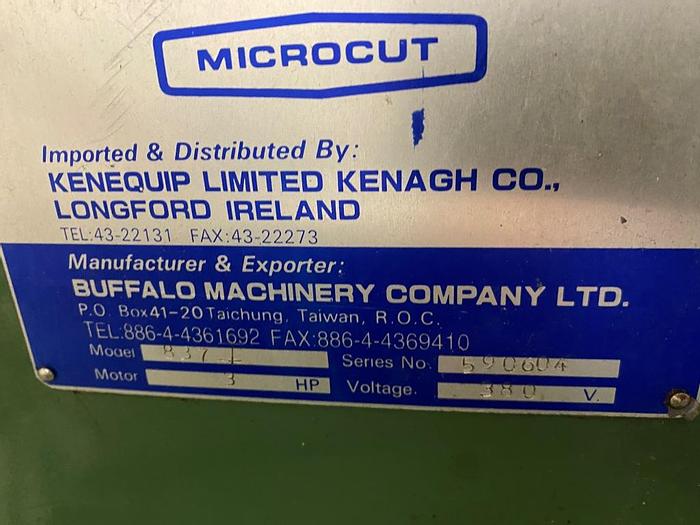 Used Microcut 837 Manual Turret Milling Machine