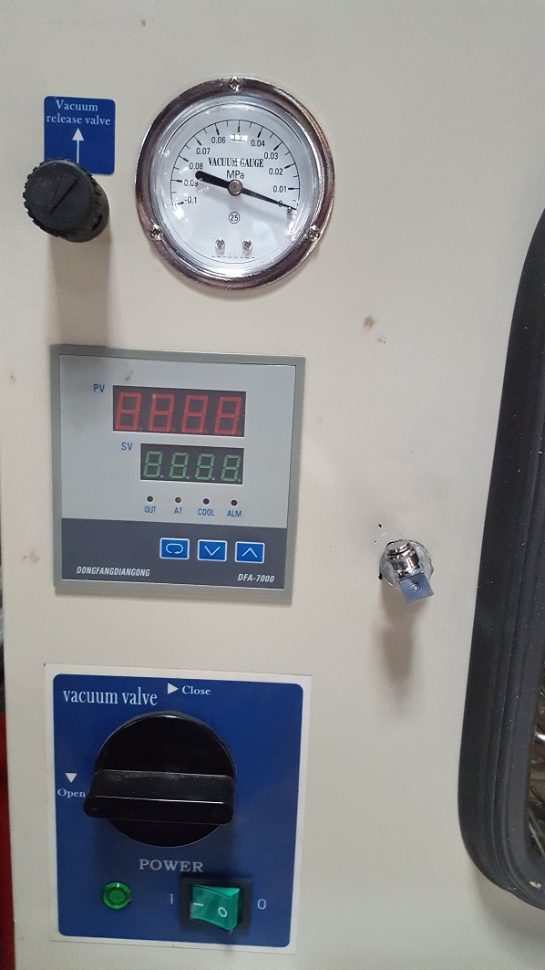 Used MTI Vacuum Oven