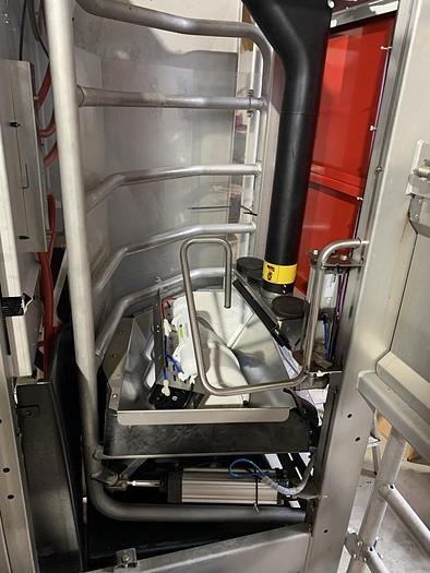 Refurbished 2015 Lely A4 Manger