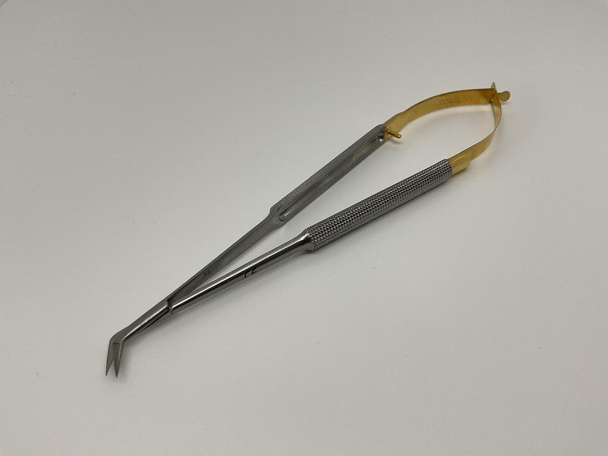 GB Medical Scissor spring handle 175mm