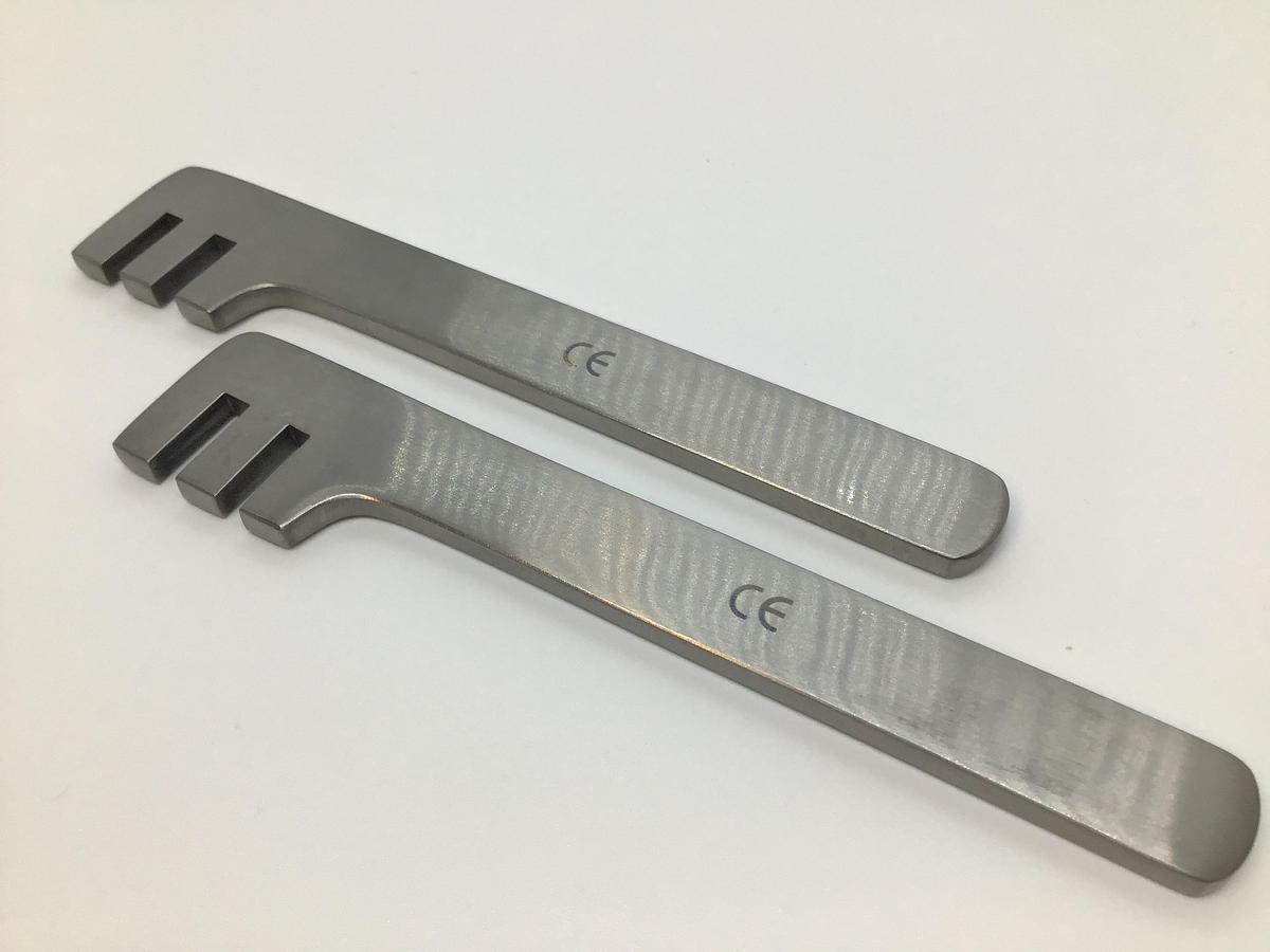 GB Medical Plate Bender