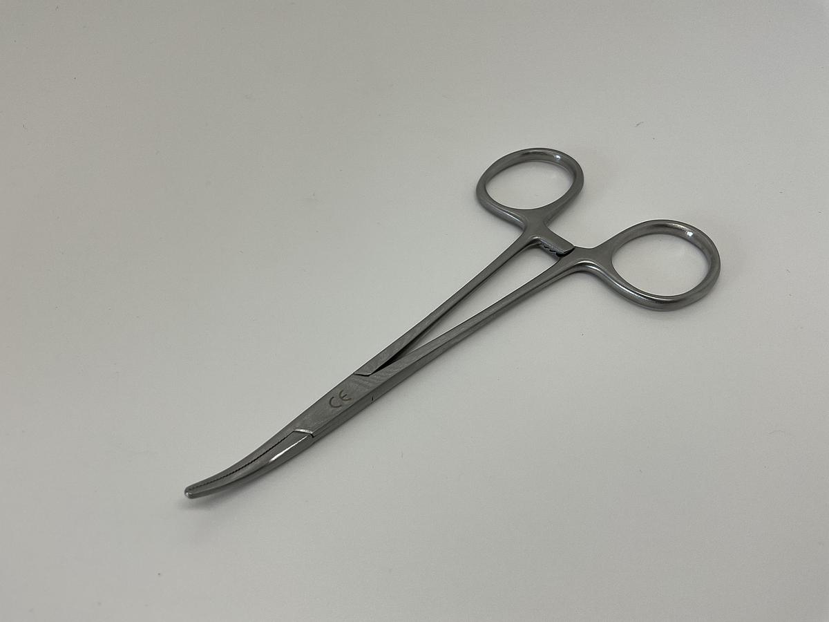 Halstead Mosquito Forcep Curved 125mm