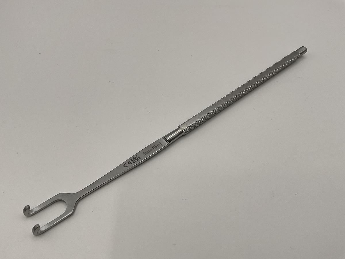 GB Medical Joseph 8mm wide by 180mm Blunt