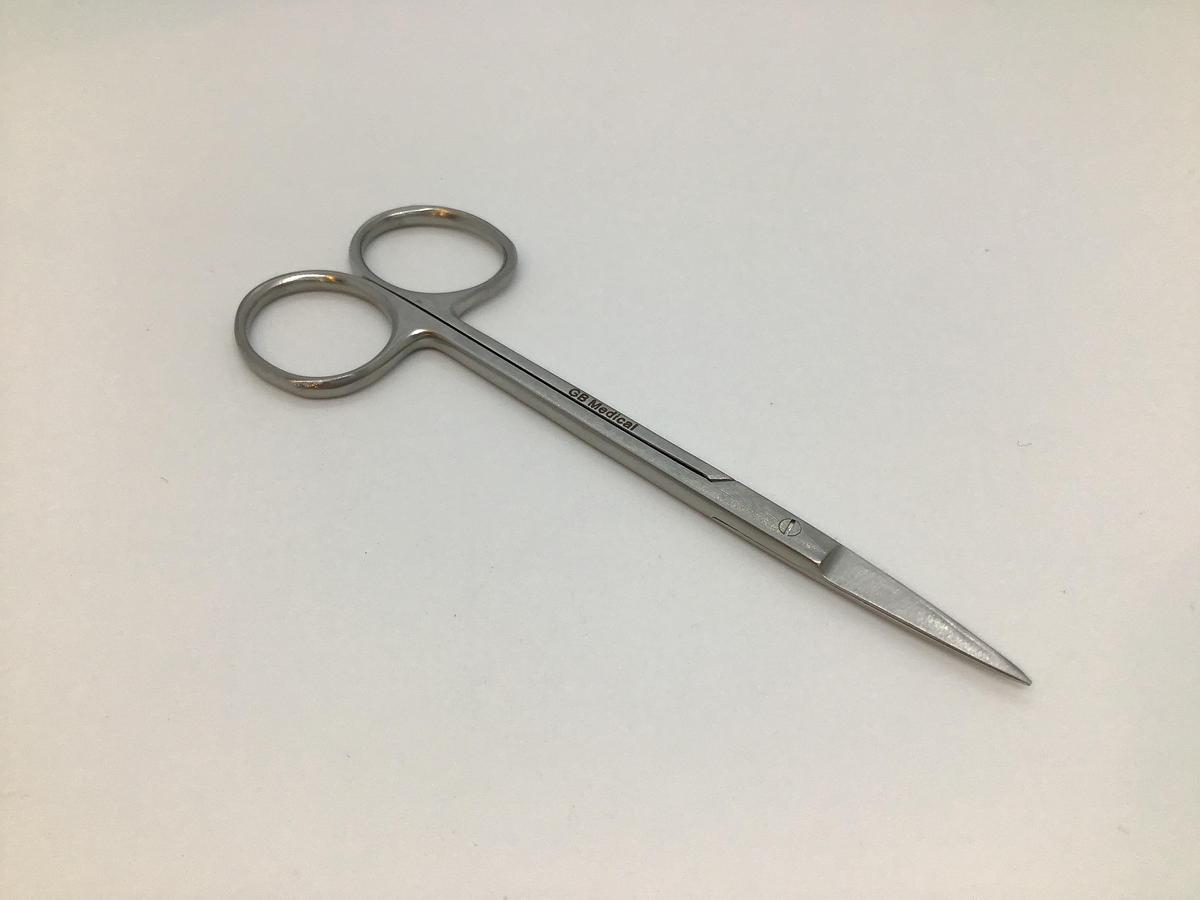 GB Medical Scissor Iris 115mm