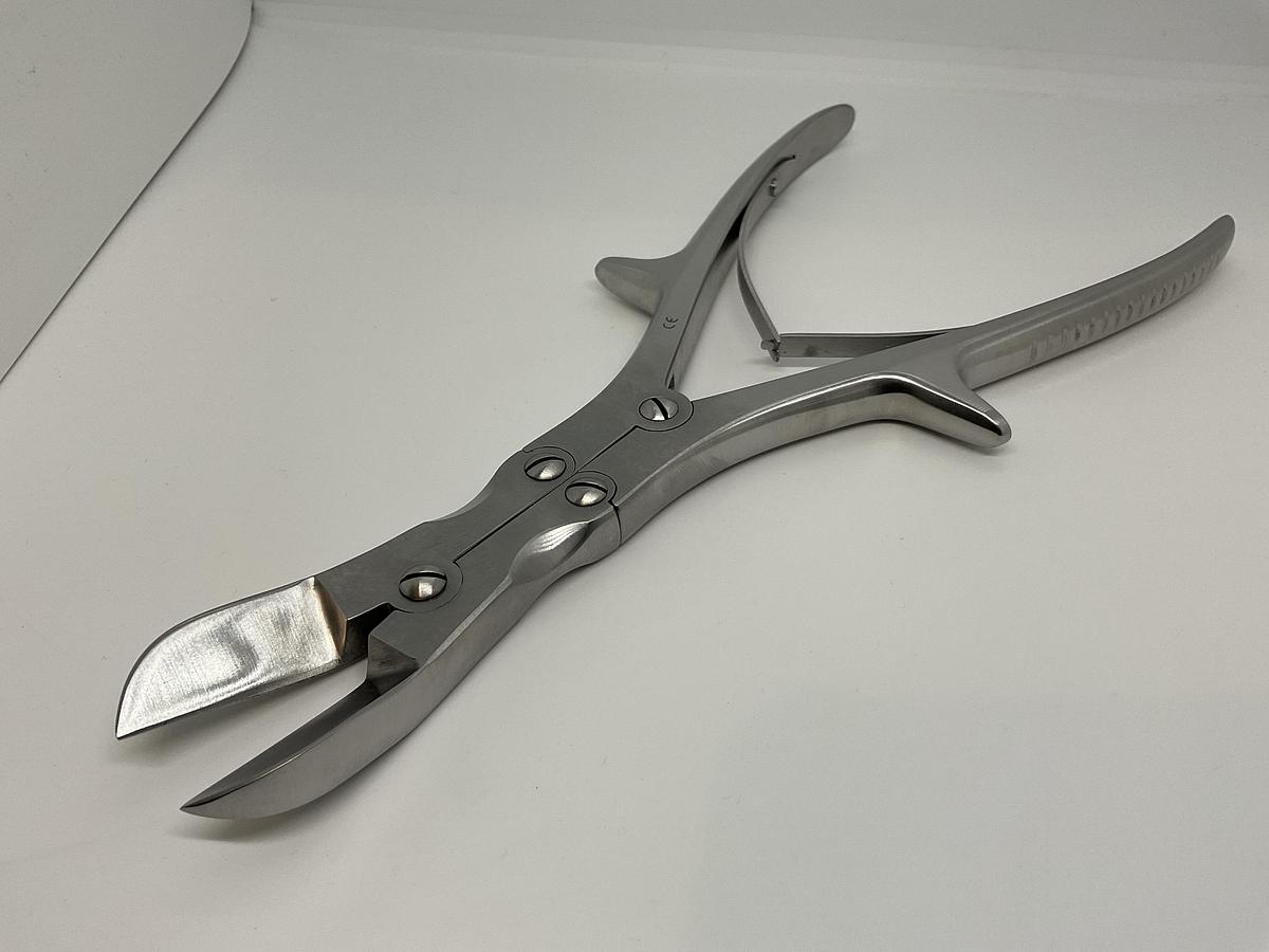 GB Medical Liston Curved 280mm