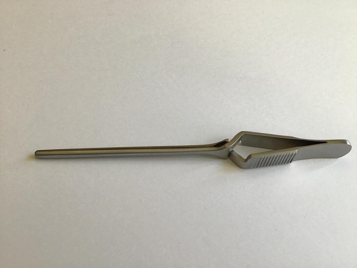 GB Medical Debakey Bulldog 1 in 2 teeth 125mm