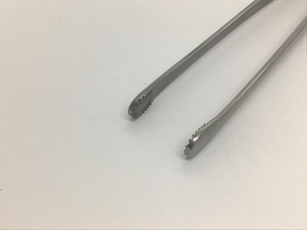 GB Medical Oval Toothed End 260mm