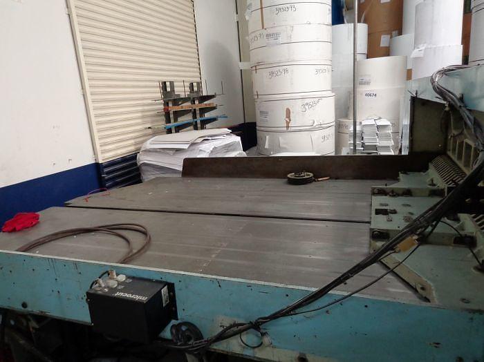 Used 90" (2.28M) SEYBOLD GUILLOTINE PAPER CUTTER WITH MICROCUT SYSTEM