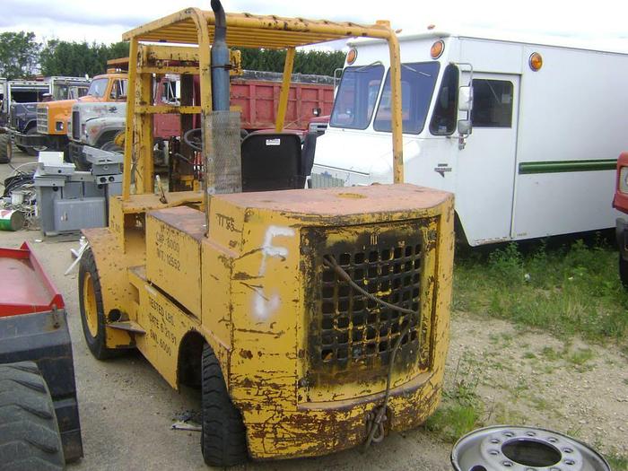 Used 1989 Allis Chalmers 6000lbs. Fork T- Stock #: 1219