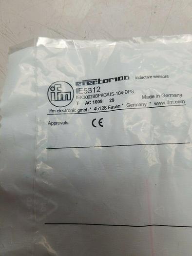 IFM #IEK3002BBPKG/US-104-DPS Inductive Sensor IE5312