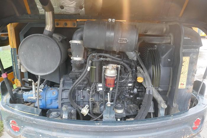 Used 2013 HYUNDAI ROBEX55-9