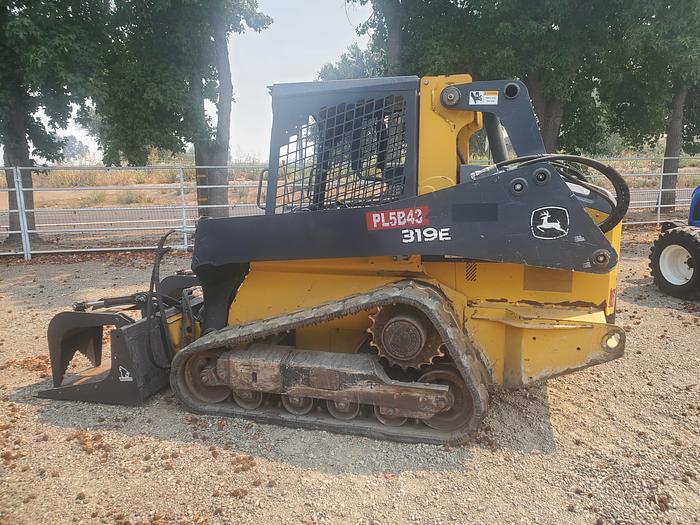 Used 2015 John Deere 319E