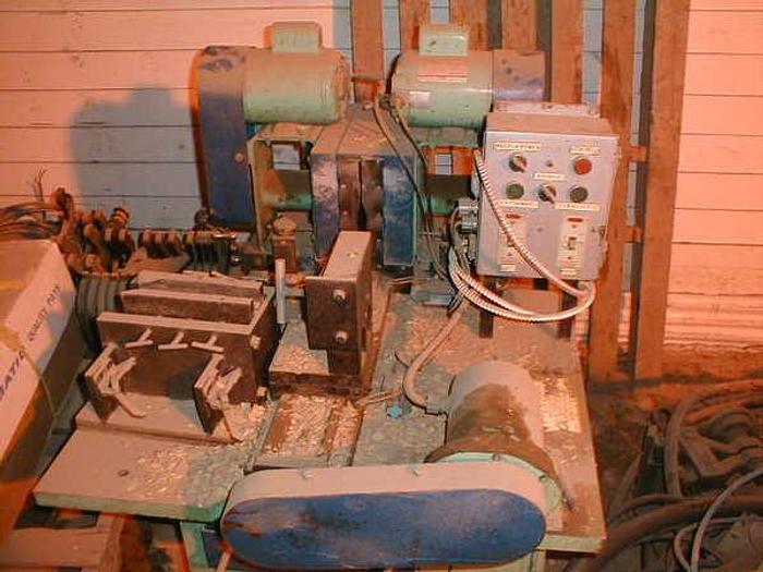 Used 8" x 30" Ukiah Gang Edger