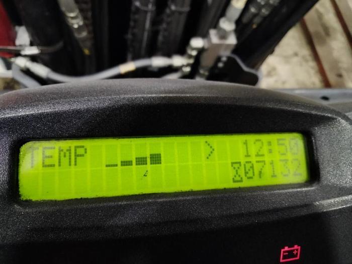 Used 12,000 YALE GLC120VXPRS ROLL CLAMP FORKLIFT W/ 72" CASCADE CLAMP - PENDING