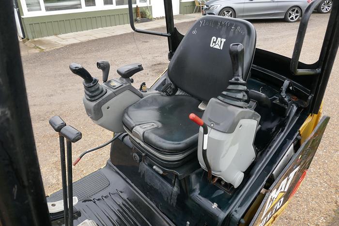 Used 2016 CAT 301.7D