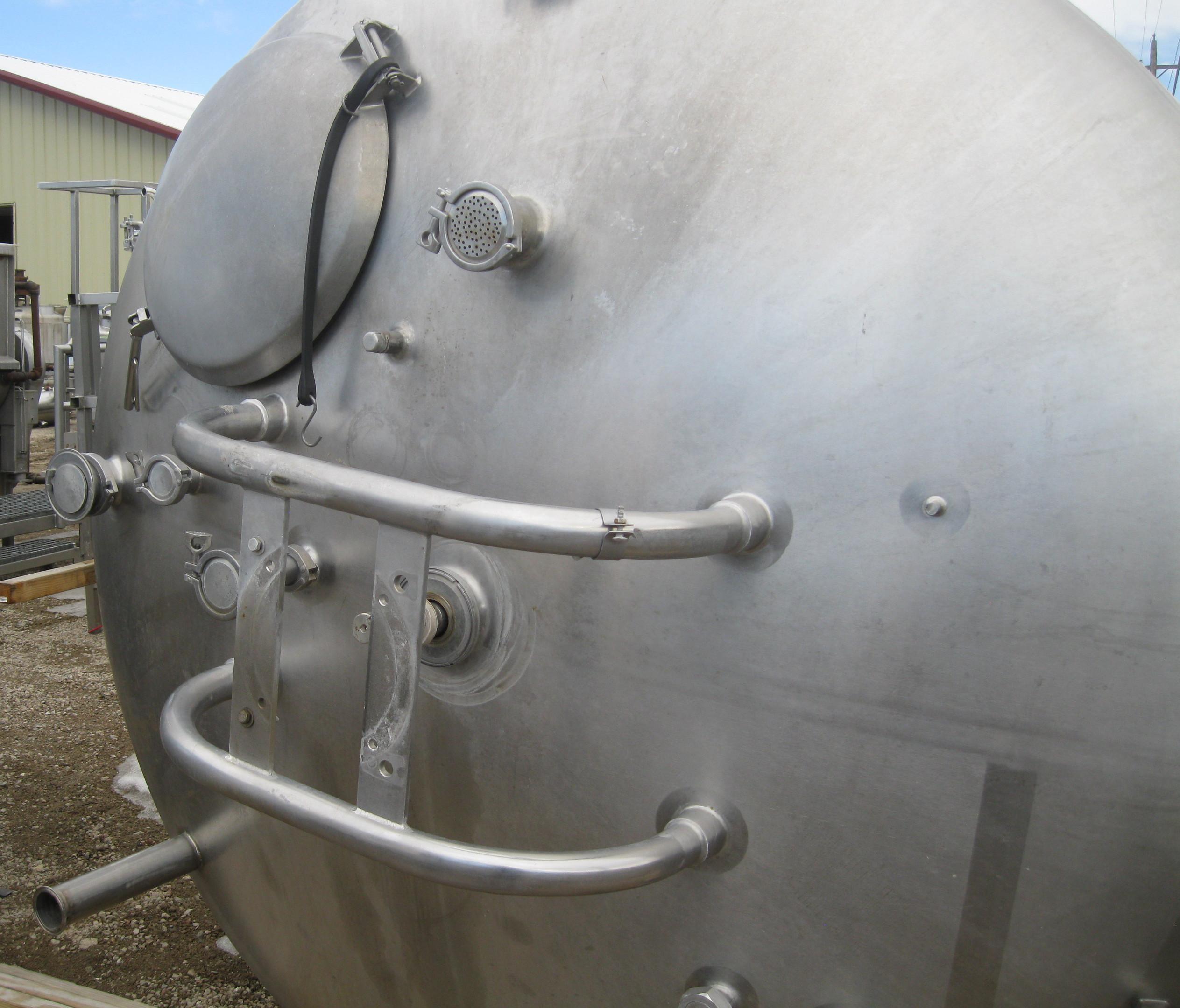 Usado 1000 GALLON DOMED TOP PROCESSOR TANK