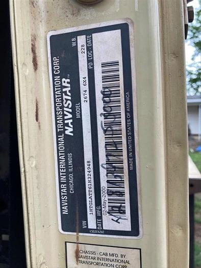 Used 2000 Ingersoll-Rand T3W Drill Rig