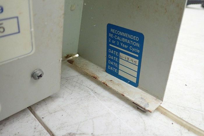 Used Fisher Scientific Model 520 Digital Flowmeter Flow Meter