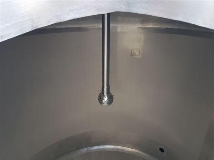 Used 2,800 Litre Stainless Steel Insulated Tank