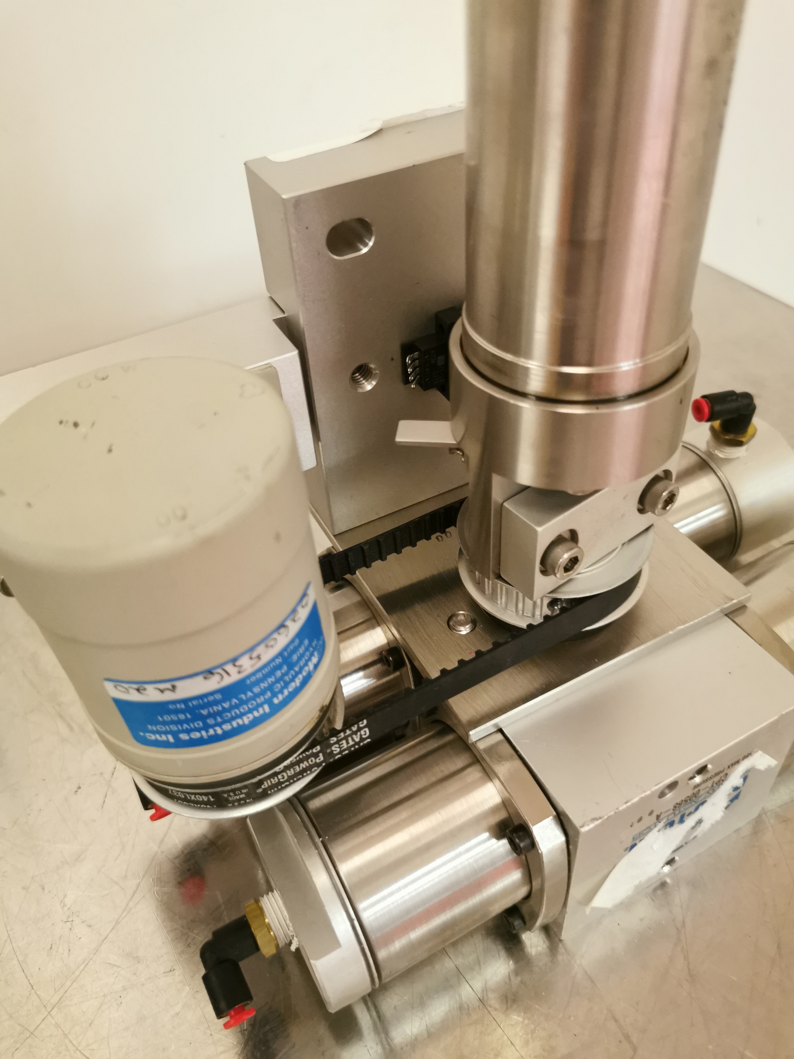 Used LOCD LOCK DOOR ACTUATOR LEFT ASSY