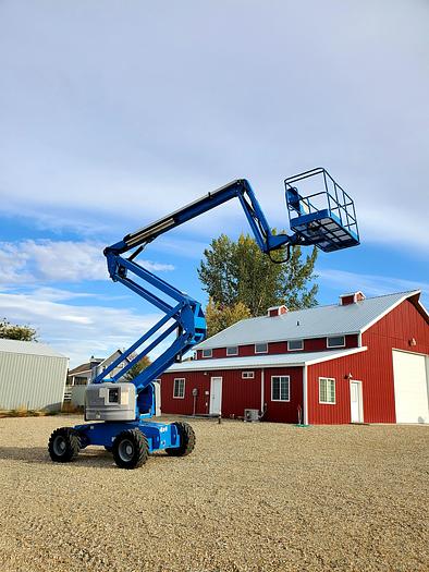Used 2014 Genie Z60/34 Articulated Boom Lift ** 747 Hrs **