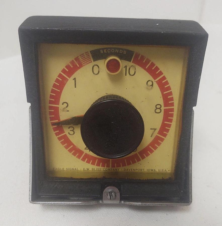Used 🔥EAGLE SIGNAL HP515A6 RESET TIMER 120VAC 10 SECONDS