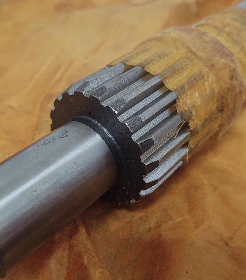 🔥 NEW Hydraulic Keyed Pump Shaft for Axial Rotary Piston Pump Spline 20-1/8"
