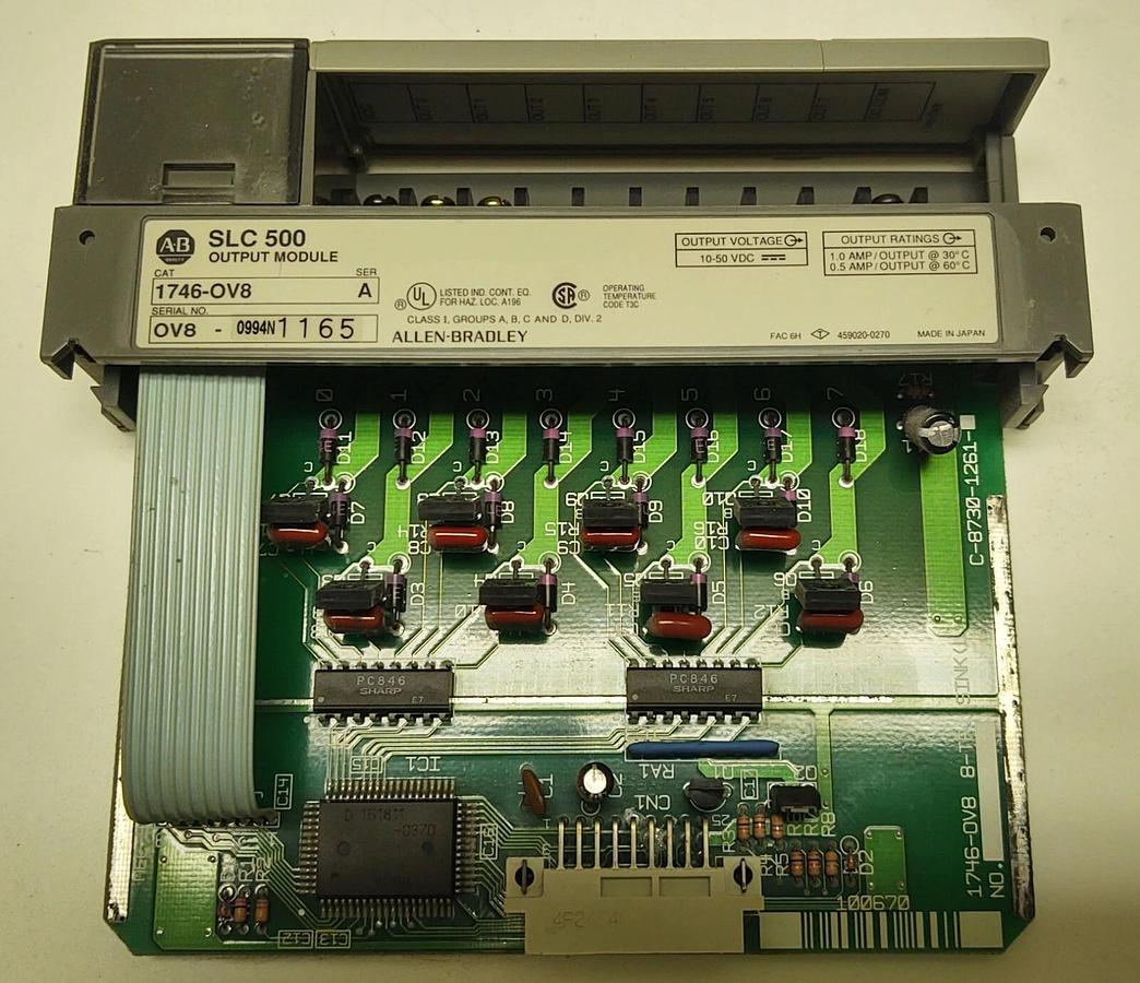 Used Allen-Bradley PLC 1746-A4 SLC500 DC Input, DC Sink, Relay Output + SLC 5/01 CPU