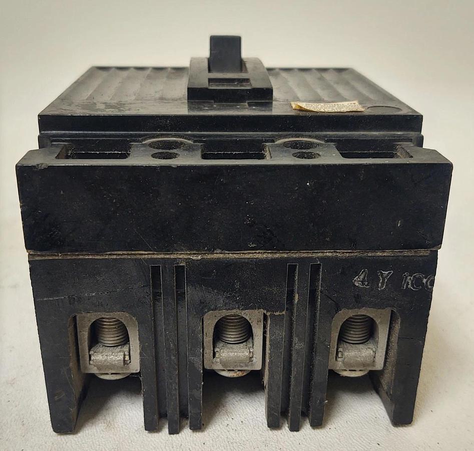 Used 🔥100 Amp 480V 3-Pole Circuit Breaker 100A 3P