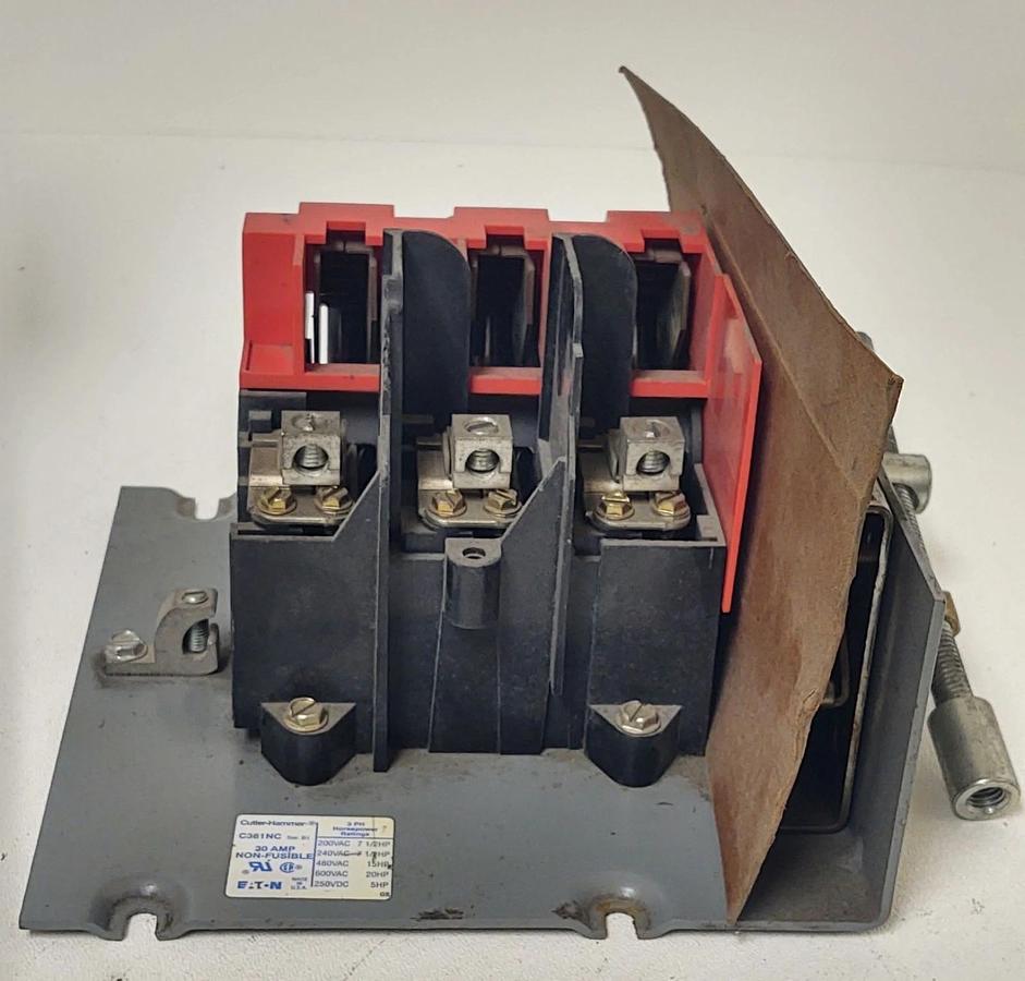 Used 🔥CUTLER HAMMER C361NC, 30A NON FUSIBLE DISCONNECT