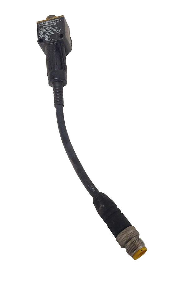 Used 🔥ALLEN BRADLEY 42EF-D1RFAK-G4 / 42EFD1RFAKG4 RIGHTSIGHT PHOTOSENSOR