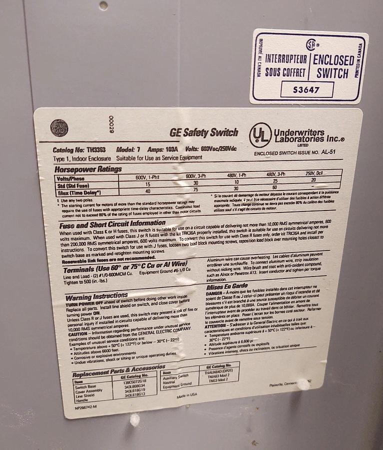 Used GE Fusible Square D Disconnect Switch 100 AMP 600 VAC NP1578000E