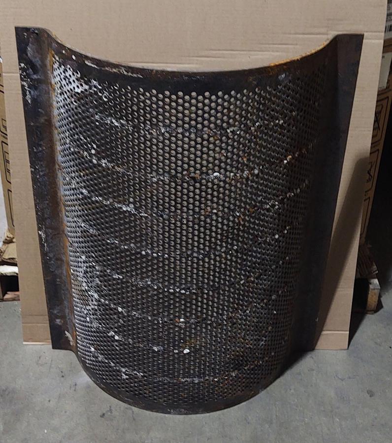 Used 🔥3/8" Hole Granulator Metal Grinder Screen 36"x28"x10"