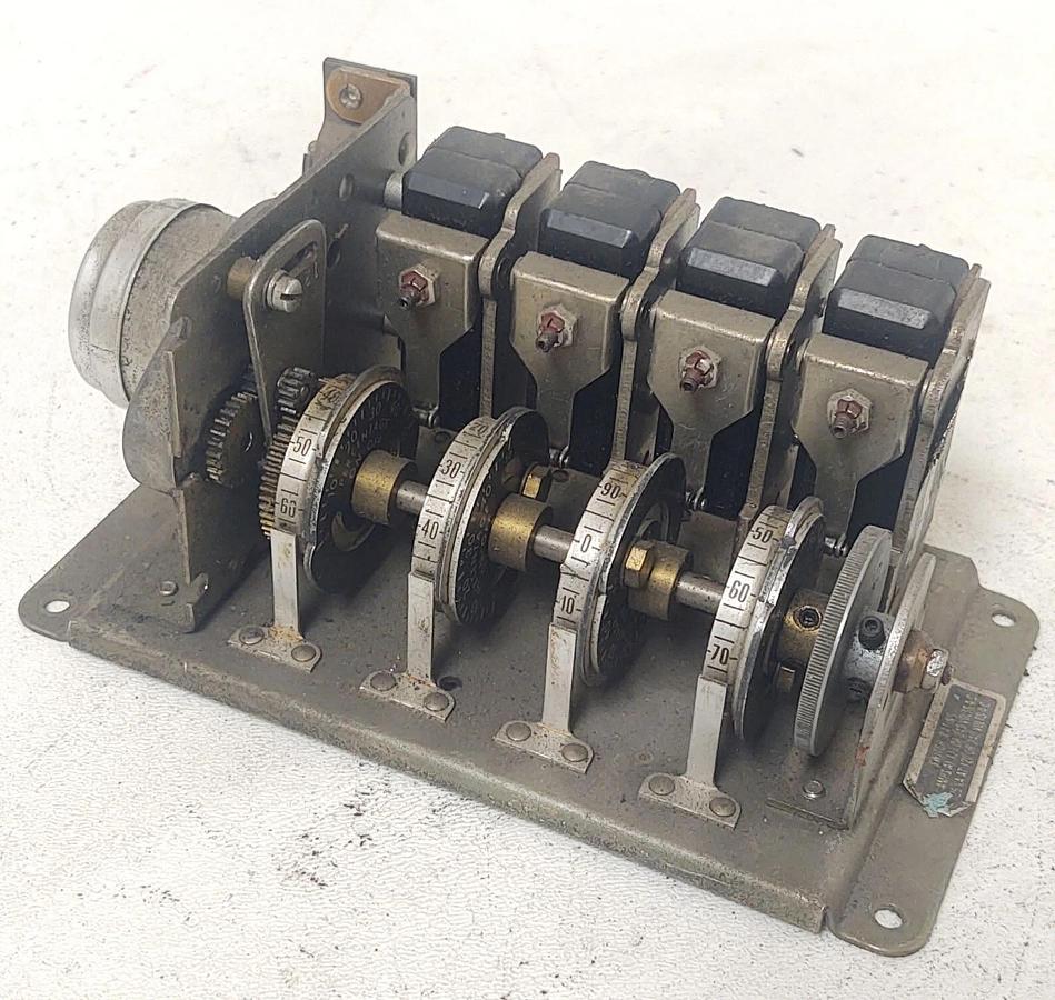 Used 🔥 TESTED Industrial Timer Company MC-4 4 Switch 120V, 60Hz