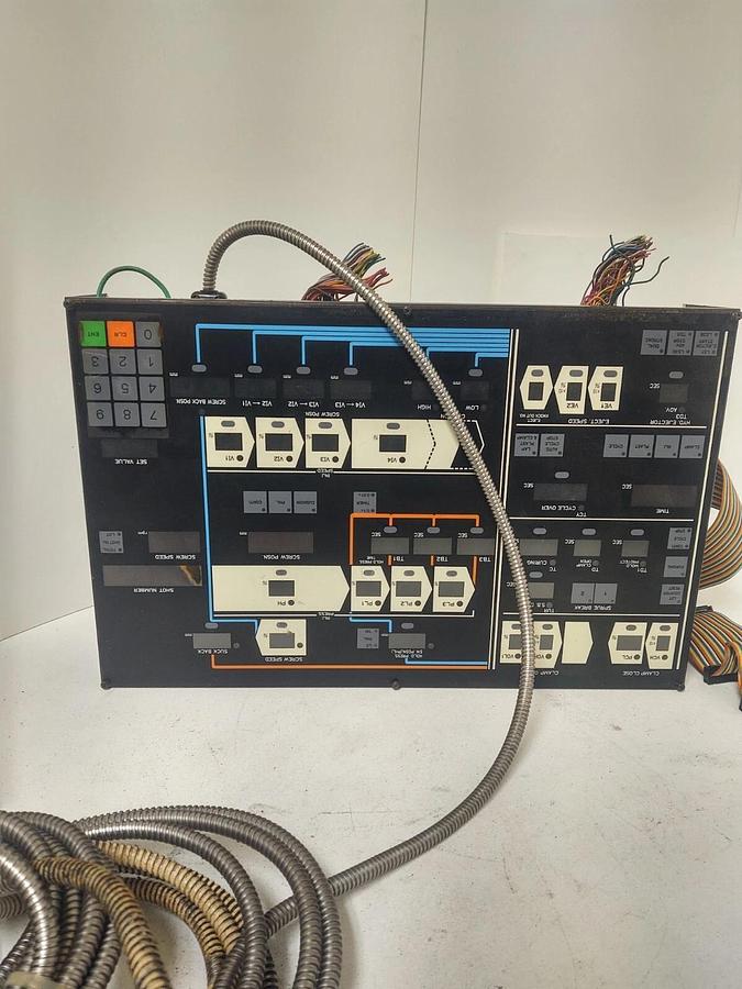 Used 🔥Mitsubishi Molding Machine 3A133072 HMI Operator Display Control Panel