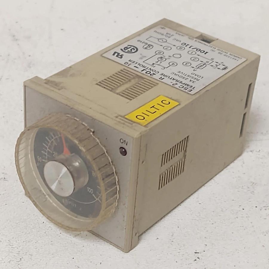 Used 🔥 Omron E5C2-R20J-10 Temperature Controller 100V/110V