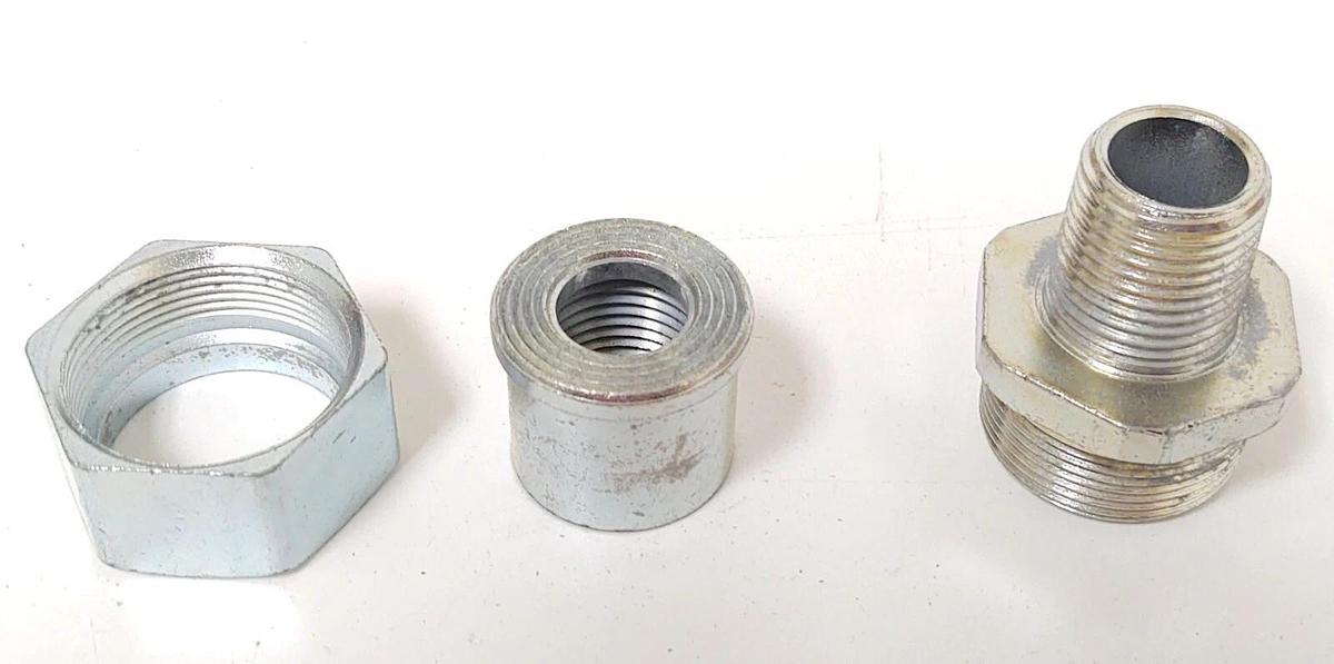 NEW (Box Of 20) EATON CROUSE HINDS UNY105 EXPLOSION PROOF 1/2” UNION