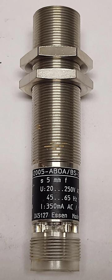 EFECTOR IGA-2005-ABOA BS-201-A IG0312 18MM PROXIMITY SENSOR NEW!!