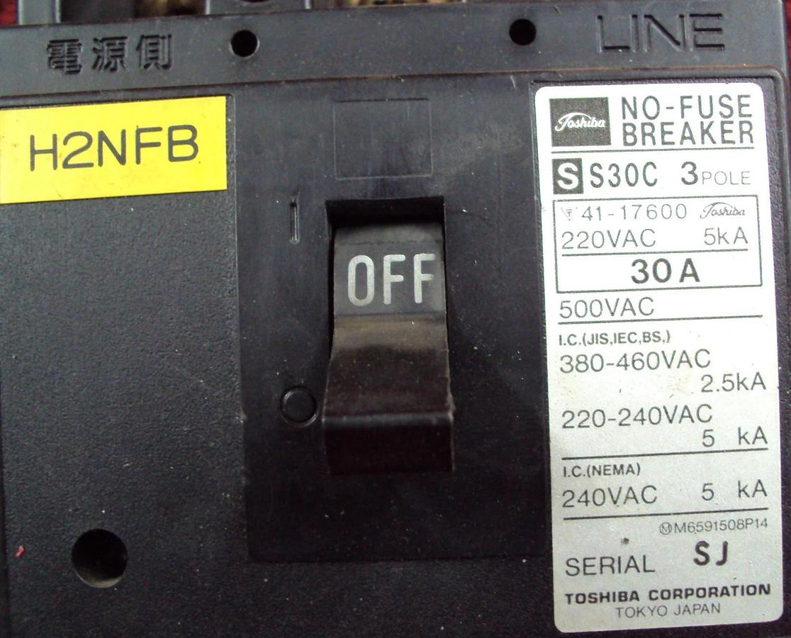 Used Toshiba NO-FUSE Breaker S30C 3 Pole Circuit Breaker 30 AMP 41-17600